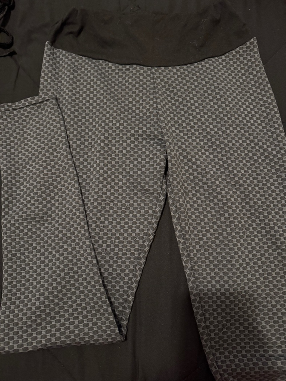 Women’s Textured Gray Booty Shaping Leggings